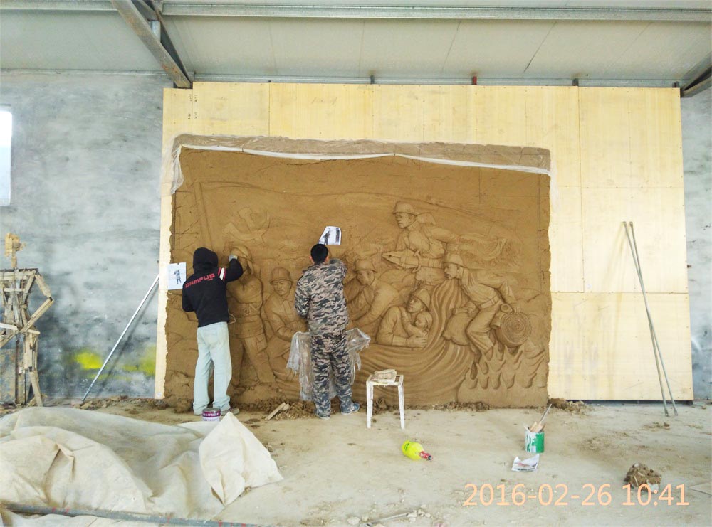 工程公告：消防題材玻璃鋼浮雕泥塑即將完工。